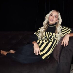 A cantora revelou todos os detalhes em Anitta: Made in Honório