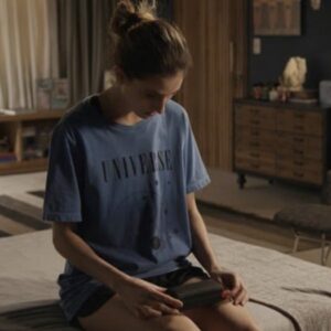 Ivana (Carol Duarte) se esconderá para tomar as injeções