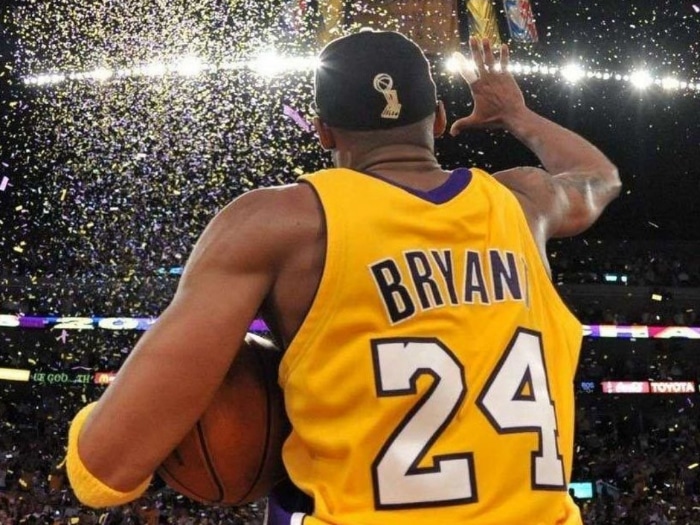 Kobe comemorando seu quinto título em 2010