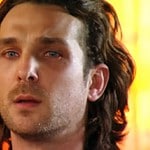 Igor Rickli como Alberto em 'Flor do Caribe' (Globo)