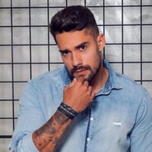 Participante do "BBB21" Arcrebiano