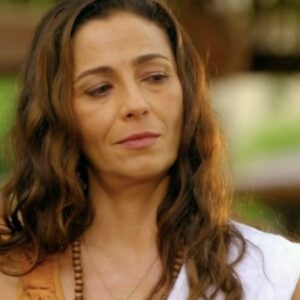 Cyria Coentro como Bibiana em 'Flor do Caribe' (Globo)