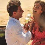 Cassiano (Henri Castelli) e Ester (Grazi Massafera)