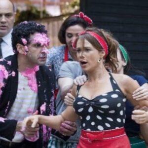 Cenas da novela 'Haja Coração' (Globo)