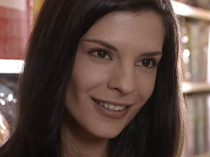 Helena Ranaldi como Cíntia em 'Laços de Família' (Globo)