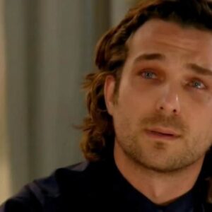 Igor Rickli como Alberto em 'Flor do Caribe' (Globo)