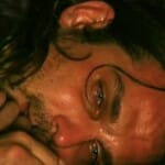 Igor Rickli interpretando Alberto 'Flor do Caribe' (Globo)