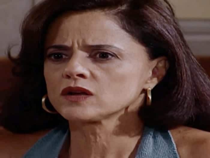 Marieta Severo interpretando Alma em 'Laços de Família' (Globo)