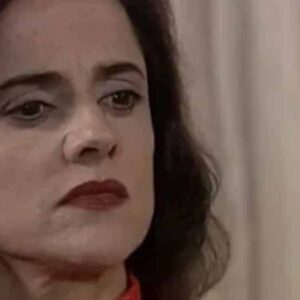 Marieta Severo como Alma em 'Laços de Famíllia' (Globo)