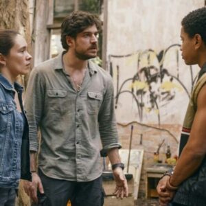 Cenas da série brasileira 'Cidade Invisível' (Netflix)