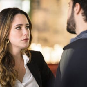 Bruna (Fernanda Vasconcellos) e Giovanni (Jayme Matarazzo) em 'Haja Coração' (Globo)