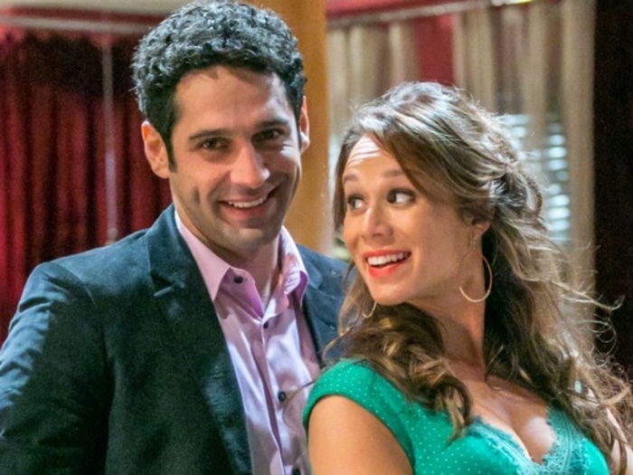 Beto (João Baldasserini) e Tancinha (Mariana Ximenes) em 'Haja Coração' (Globo)