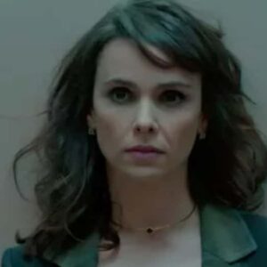 Débora Falabella interpetando Irene em 'A Força do Querer' (Globo)