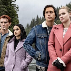 Cenas da série teen de sucesso 'Riverdale'