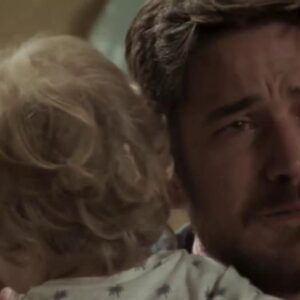 Zeca (Marco Pigossi) e Ruyzinho (Lourenzo Souza) em 'A Força do Querer' (Globo)