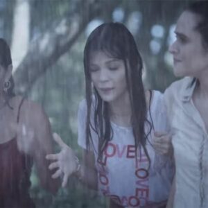 Alexia, Kyra e Luna em cena de 'Salve-se Quem Puder' (Globo)