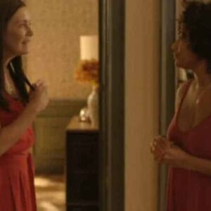 Thelma (Adriana Esteves) e Camila (Jéssica Ellen) em 'Amor de Mãe' (Globo)