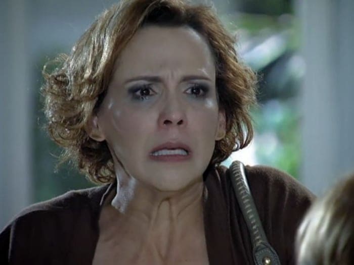 Ana Beatriz Nogueira interpretando Eva em 'A Vida da Gente' (Globo)
