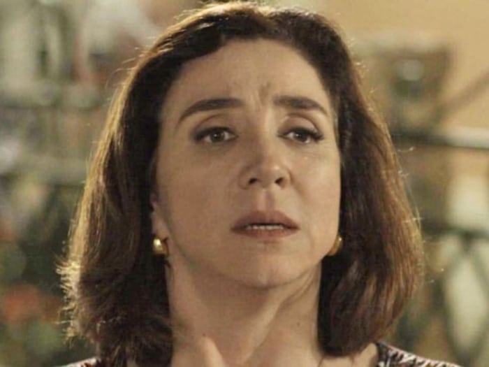 Marisa Orth como Francesca em 'Haja Coração' (Globo)