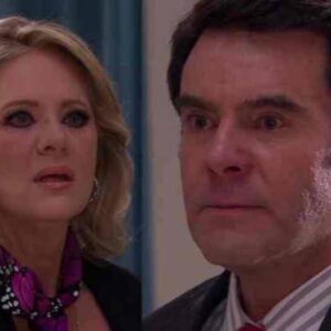 Vitória (Erika Buenfil) e Nelson (Guillermo Capetillo) em 'Amores Verdadeiros' (Sbt)