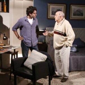 Renato (Guilherme Winter) e Giancarlo (Mauro Mendonça) em 'Ti-ti-ti' (Globo)