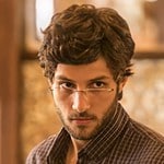 Chay Suede interpretando Danilo em 'Amor de Mãe' (Globo)