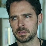 Cenas da série 'Quem Matou Sara?' (Netflix)