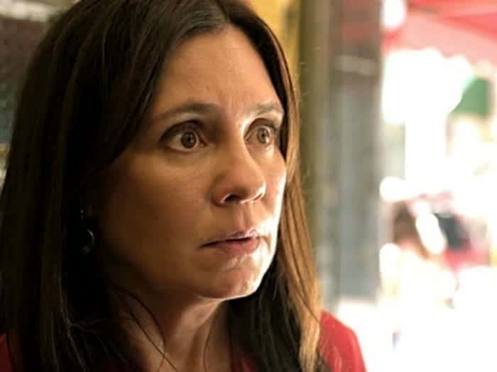 Adriana Esteves como Thelma em 'Amor de Mãe' (Globo)