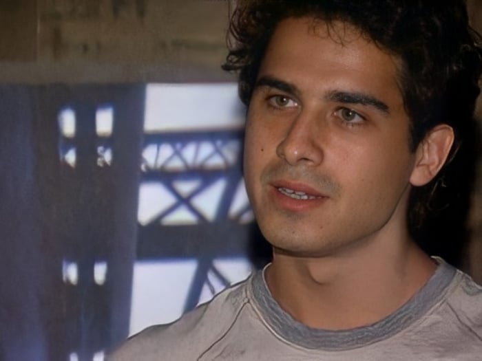 André Arteche como Julinho em 'Ti-Ti-Ti (Globo)