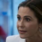 Guilhermina Guinle interpretando Dominique em 'Salve-se Quem Puder' (Globo)