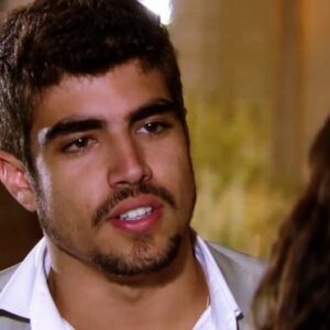 Caio Castro interpretando Edgar em 'Ti-Ti-Ti' (Globo)