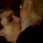 Ayla (Elisa Pinheiro) e Lúcifer (Igor Rickli) em 'Gênesis' (Record TV)