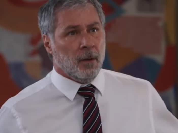 Leopoldo Pacheco como Hugo em 'Salve-se Quem Puder' (Globo)