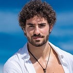 José Condessa como Juan em 'Salve-se Quem Puder' (Globo)