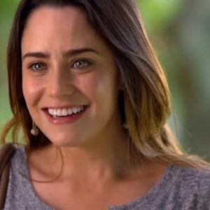 Fernanda Vasconcellos interpretando Ana em 'A Vida da Gente' (Globo)