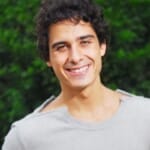 André Arteche como Julinho em 'Ti-Ti-Ti' (Globo)