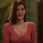 Vitória Strada como Kyra em 'Salve-se Quem Puder' (Globo)