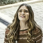 Juliana Paiva interpretando Luna em 'Salve-se Quem Puder' (Globo)