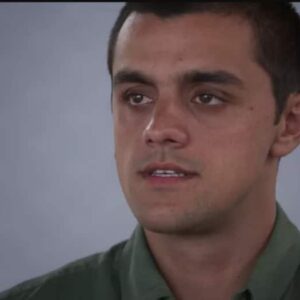 Felipe Simas como Téo em 'Salve-se Quem Puder' (Globo)