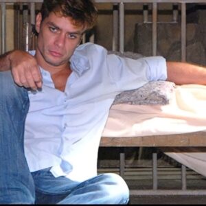 Fábio Assunção interpretando Daniel em 'Paraíso Tropical' (Canal Viva)