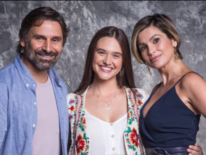 Mário (Murilo Rosa), Luna (Juliana Paiva) e Helena (Flávia Alessandra) em 'Salve-se Quem Puder' (Globo)