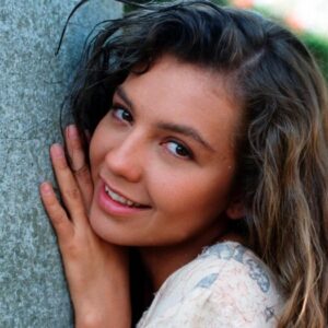 Thalía interpretando Marimar em 'Marimar' (Globoplay)