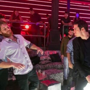 Cenas da novela 'Pega Pega' (Globo)