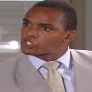 Rocco Pitanga interpretando Felipe em 'Da Cor do Pecado ' (Canal Viva)