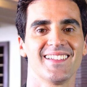 Marcelo Laham como Hugo em 'Paraíso Tropical' (Canal Viva)