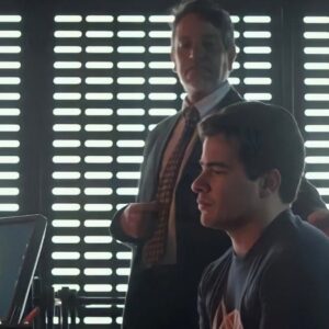 Cenas da novela 'Pega Pega' (Globo)