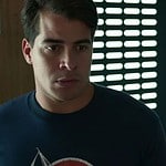 Thiago Martins como Júlio em 'Pega Pega' (Globo)