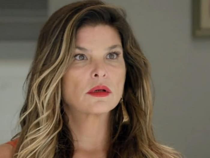 Cristiana Oliveira como Lara em 'Topíssima' (Record TV)