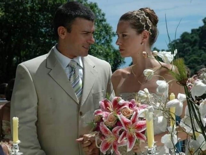 Lopo (Leonardo Vieira) e Clarice (Lavínia Vlasak) em 'Prova de Amor' (Record TV)