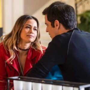 Cenas da novela 'Pega Pega' (Globo)